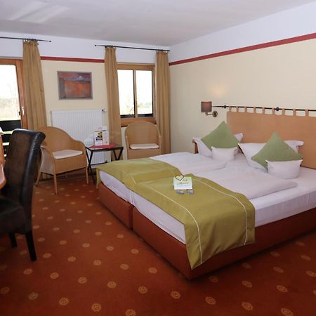 Hotel Gut Schmelmerhof Санкт-Енгльмар Екстер'єр фото